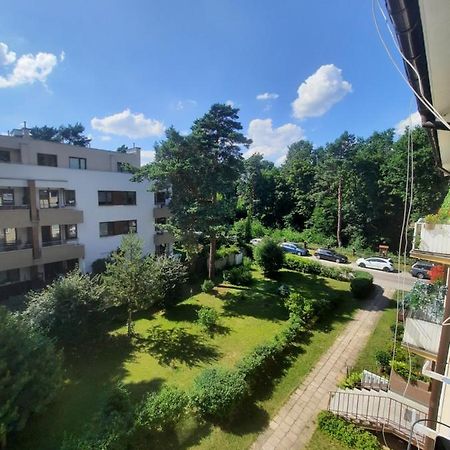 Apartament Zorzy Przy Instytucie Kardiologii Anin Warsaw Exterior photo