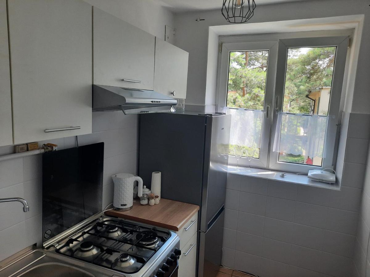 Apartament Zorzy Przy Instytucie Kardiologii Anin Apartment Warsaw Exterior photo
